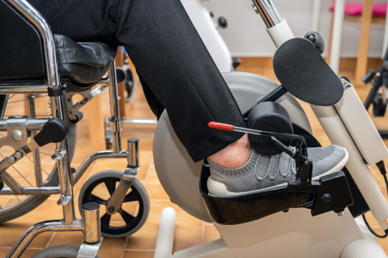 7 Top Leg Exercise Machines for Seniors: A Guide