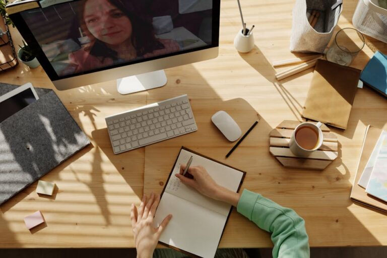 7 Ways Video Calls Enhance Caregiving Communication & Nurture Connection