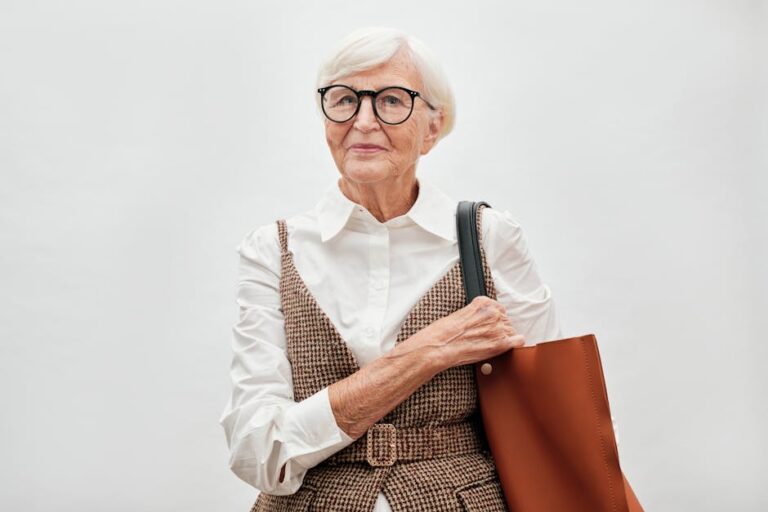 5 Best Senior-Friendly Optical Stores for Eyewear That Honor Independence