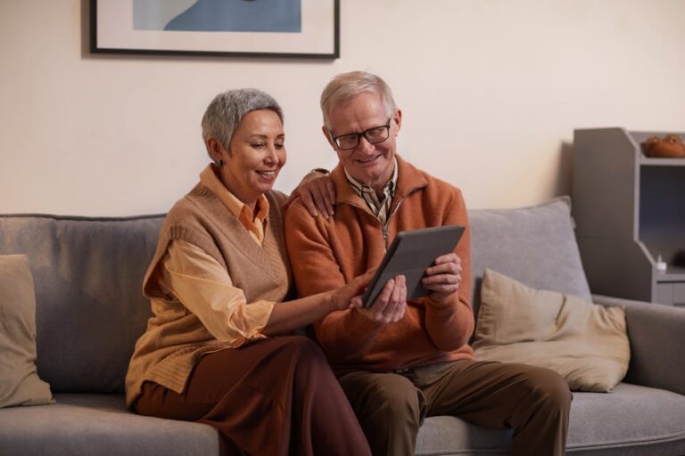 9 Ways Using Technology To Enhance Communication With Seniors Creates Connection