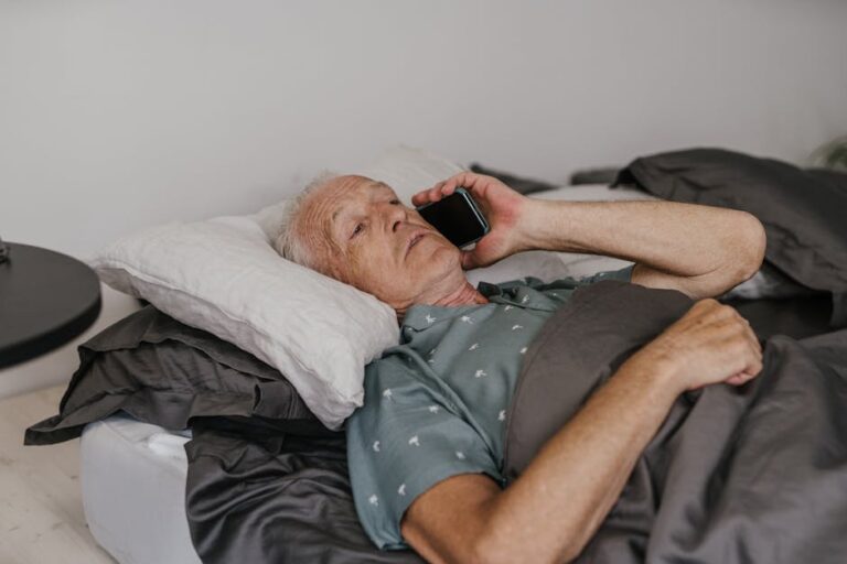 5 Best Technology Devices for Seniors That Honor Independence